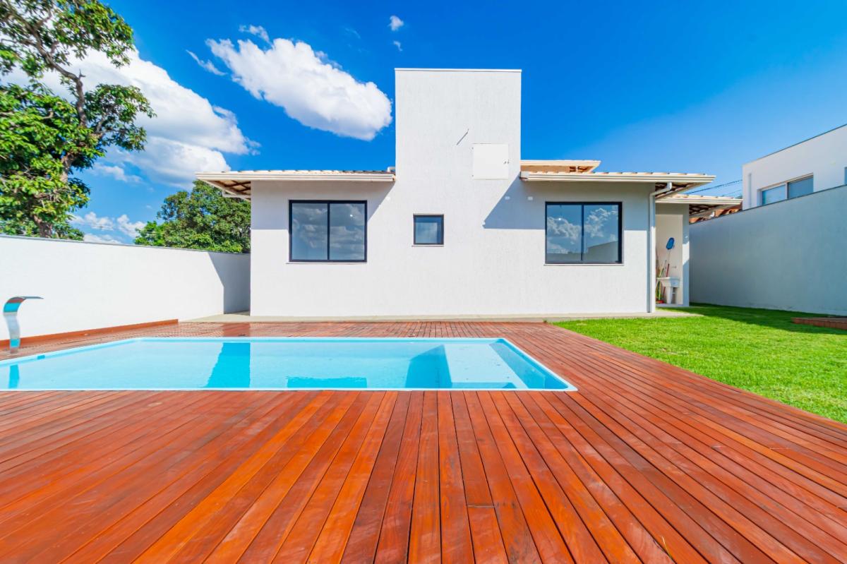 CASA COLONIAL - CONDOMÍNIO VILLA PRIME